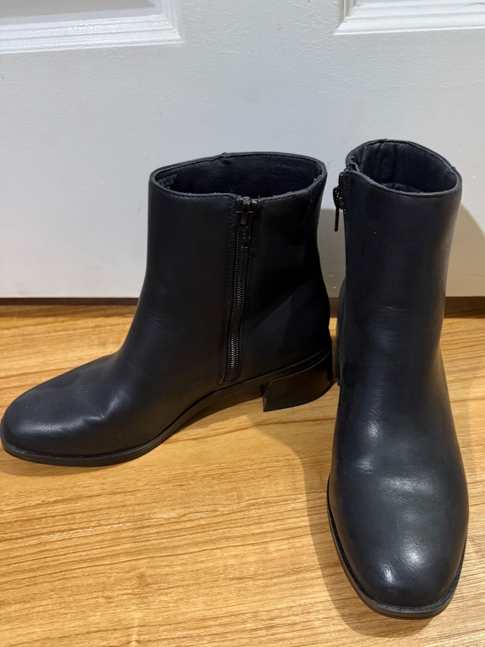 Sonoma Black Leather Ankle Boots